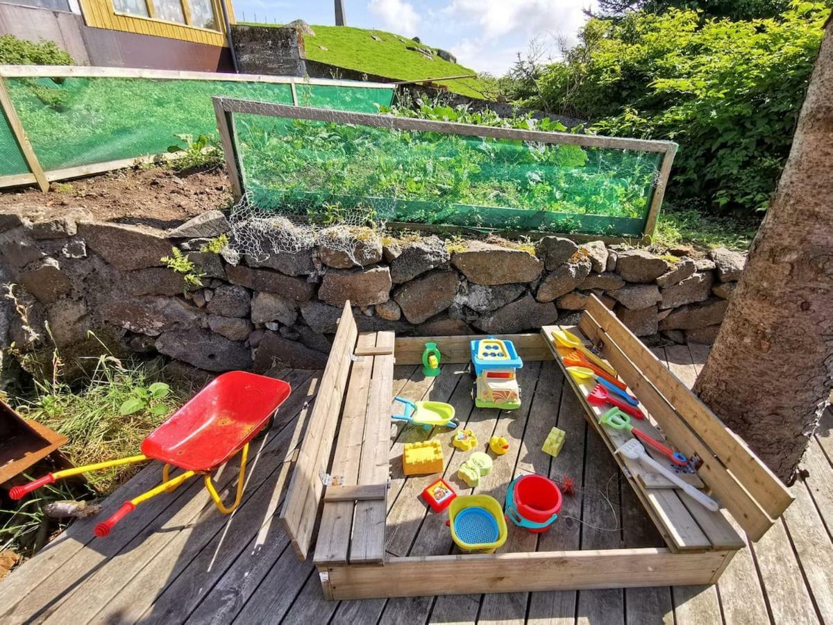 A Green Pearl In The Heart Of Tórshavn Exterior foto
